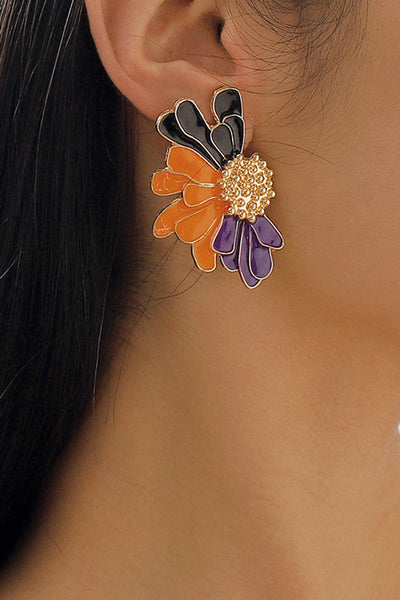 Retro Alloy Floral Pattern Earrings