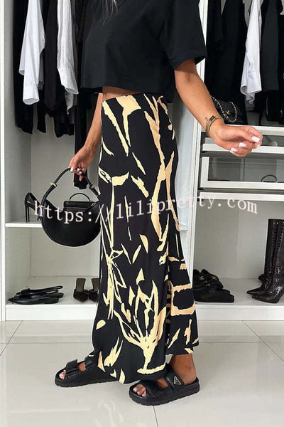 Breezy Composure Unique Print High Rise Elastic Waist Maxi Skirt