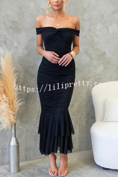 Beauty Untamed Mesh Overlay Off Shoulder Ruched Stretch Maxi Dress