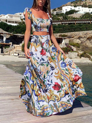 Square neck printed top and skirt vacation set